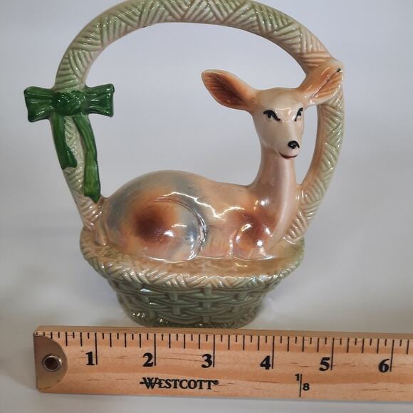 Vintage Porcelain Pearlized Deer in basket home decor - Picture 10 of 10